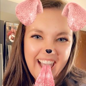 Meet your Posher, Alanna